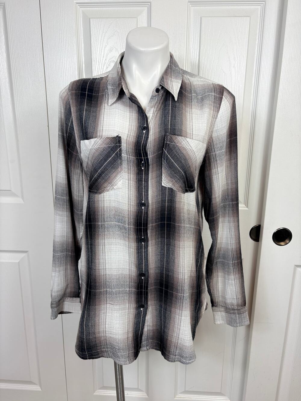 Lucky Brand Plaid Button-Up Shirt Ombre Subtle Brown Tones Long Sleeve Size M
